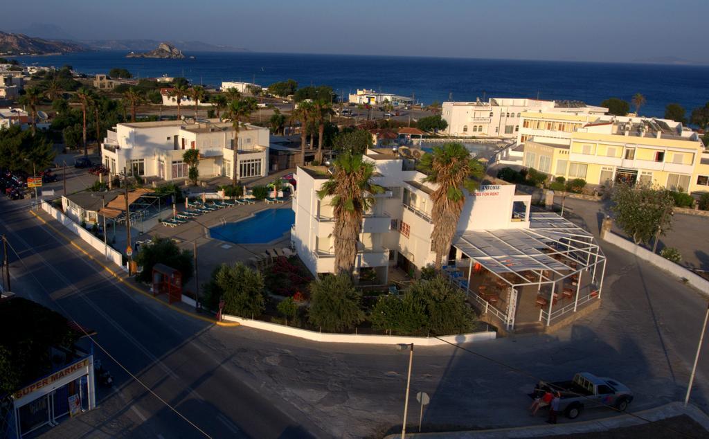 Antonis Hotel Kéfalos エクステリア 写真