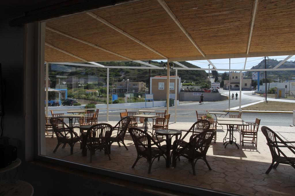 Antonis Hotel Kéfalos エクステリア 写真